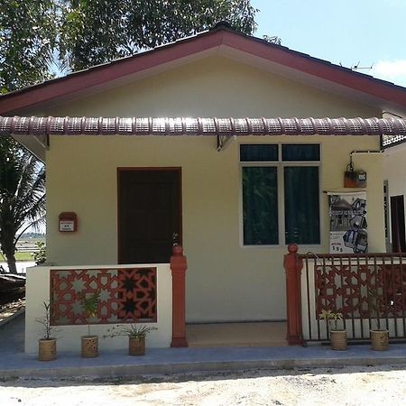 Homestay Kg Paya D Jitra Buitenkant foto